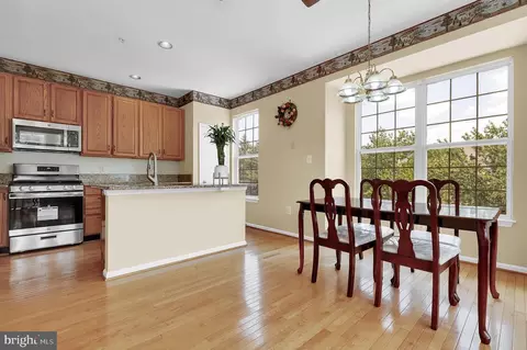127 Norwick Ct, Frederick, MD 21702 photo 7