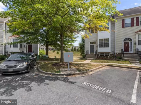 Exterior - 930 Mosby Dr, Frederick, MD 21701 photo 2 of 8