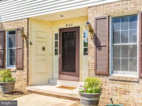 Entry Way - 8107 Clearfield Rd, Frederick, MD 21702 photo 5 of 5