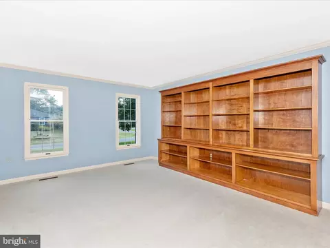 Living - 8107 Clearfield Rd, Frederick, MD 21702 photo 3 of 7