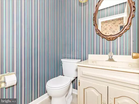 Bath - 8107 Clearfield Rd, Frederick, MD 21702 photo 2 of 5