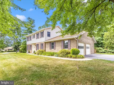 Exterior - 8107 Clearfield Rd, Frederick, MD 21702 photo 10 of 12