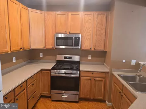Other - 102 Royal Bonnet Pl, Frederick, MD 21702 photo 2 of 7
