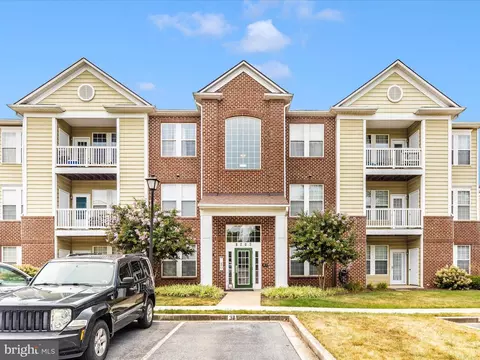 8203 Blue Heron Dr #1D, Frederick, MD 21701