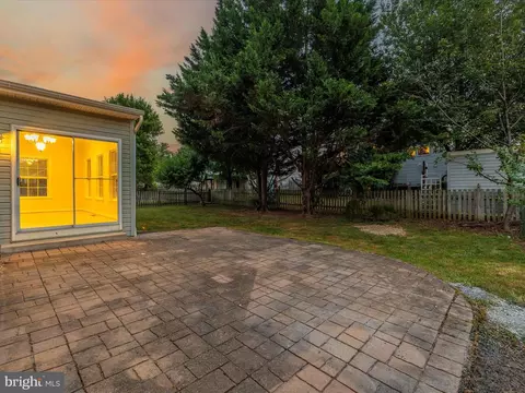 Exterior - 432 Delaware Rd, Frederick, MD 21701 photo 12 of 24