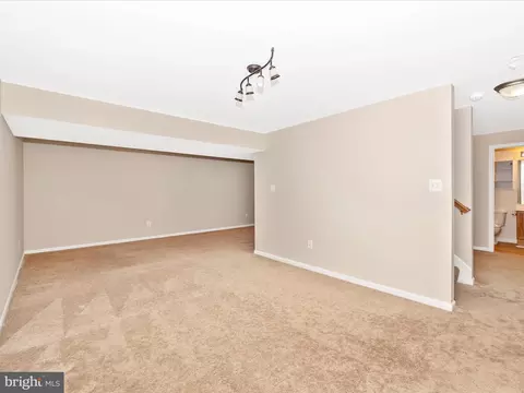 Living - 432 Delaware Rd, Frederick, MD 21701 photo 5 of 6
