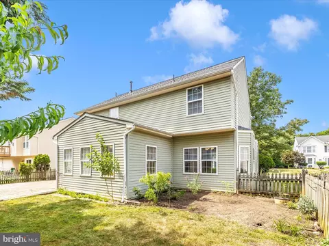 Exterior - 432 Delaware Rd, Frederick, MD 21701 photo 10 of 24