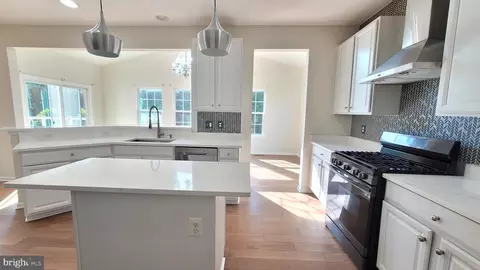 3712 Rushworth St, Frederick, MD 21704 photo 9