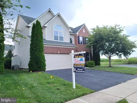3712 Rushworth St, Frederick, MD 21704 photo 2