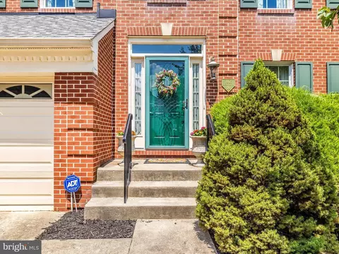 1405 Dagerwing Pl, Frederick, MD 21703 photo 2