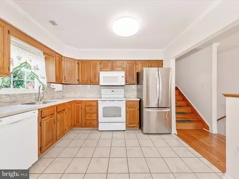 Kitchen - 5718 Mains Ln, Frederick, MD 21704 photo 2 of 3