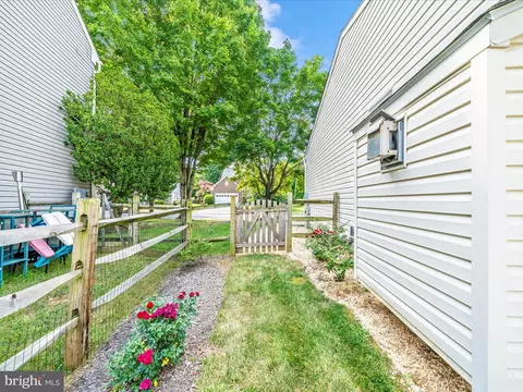 Exterior - 1764 Algonquin Rd, Frederick, MD 21701 photo 6 of 18