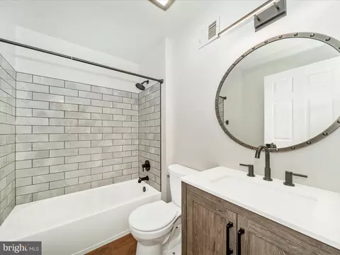 Bath - 1764 Algonquin Rd, Frederick, MD 21701 photo 4 of 4