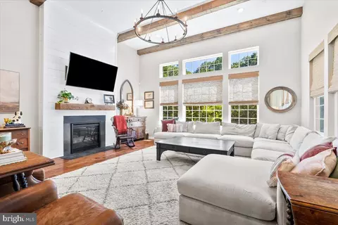 Living - 3607 Moline Ct, Monrovia, MD 21770 photo 1 of 3