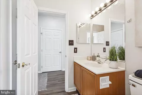 Bath - 8206 Blue Heron Dr #3D, Frederick, MD 21701 photo 2 of 2