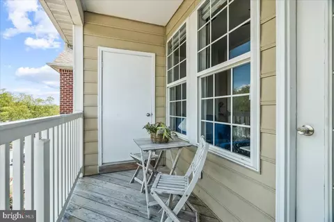 Exterior - 8206 Blue Heron Dr #3D, Frederick, MD 21701 photo 2 of 2