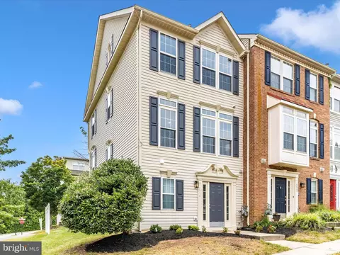 Exterior - 579 Eisenhower Dr, Frederick, MD 21703 photo 10 of 15