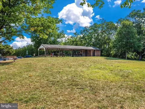 Exterior - 579 Eisenhower Dr, Frederick, MD 21703 photo 13 of 15