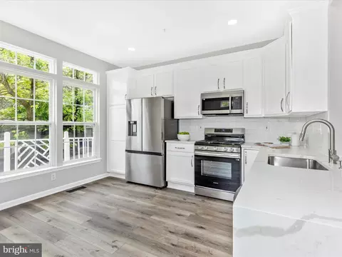 Kitchen - 579 Eisenhower Dr, Frederick, MD 21703 photo 4 of 4
