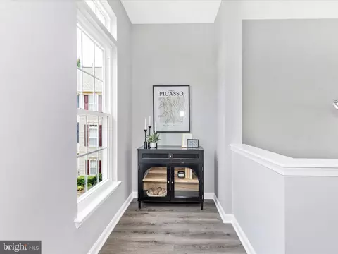 Entry Way - 579 Eisenhower Dr, Frederick, MD 21703 photo 5 of 6