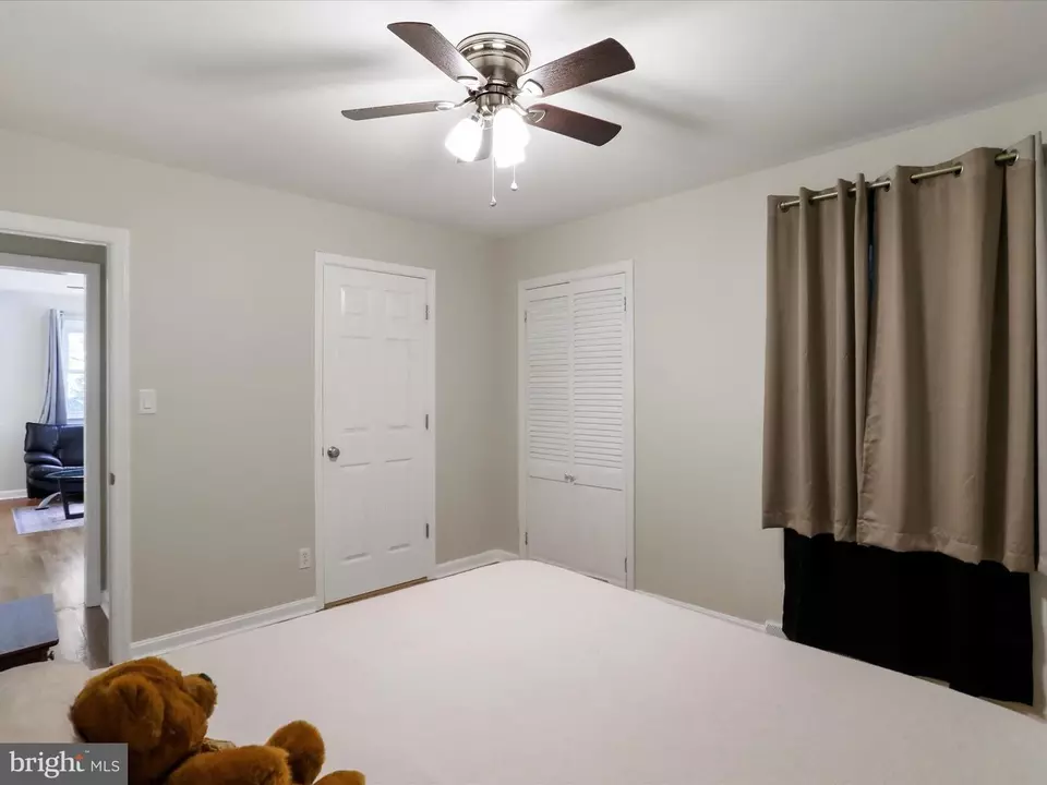 Bedroom - 6615 Mountaindale Rd, Thurmont, MD 21788 photo 3 of 5