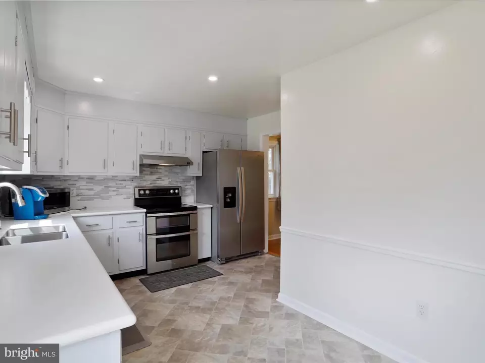 Kitchen - 6615 Mountaindale Rd, Thurmont, MD 21788 photo 3 of 3