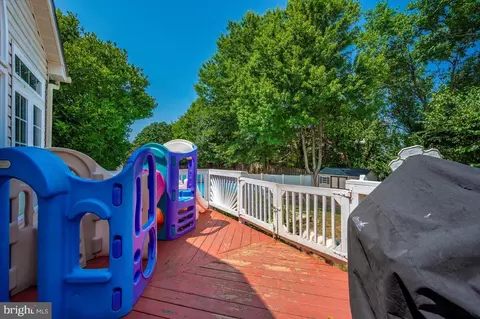 Exterior - 2102 Walnut Ridge Ct, Frederick, MD 21702 photo 3 of 6