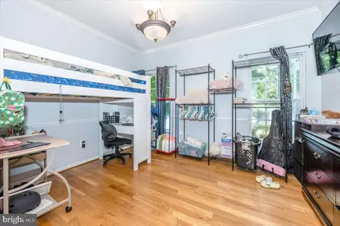 Bedroom - 2102 Walnut Ridge Ct, Frederick, MD 21702 photo 1 of 7