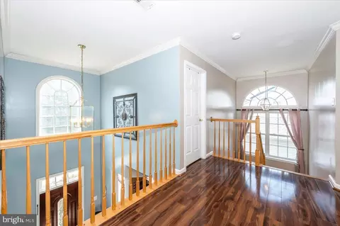 Entry Way - 2102 Walnut Ridge Ct, Frederick, MD 21702 photo 5 of 6