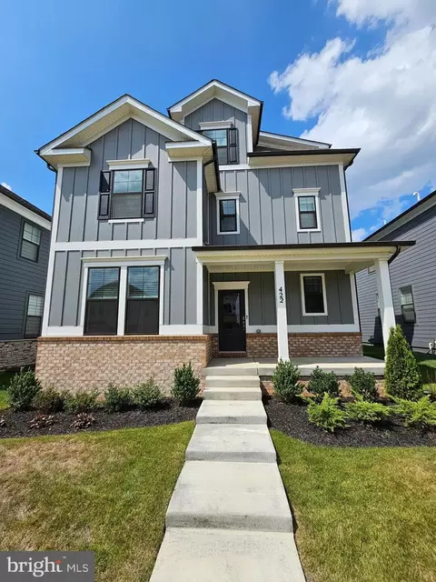 463 Hanson St, Frederick, MD 21701