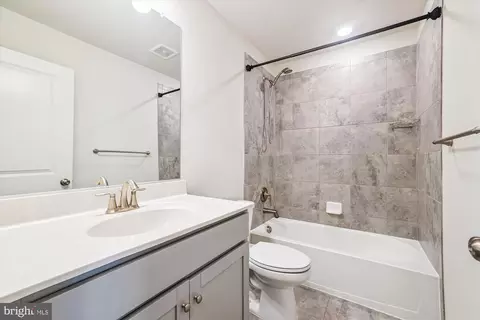 Entry Way - 7130 Mchenry Mews, Frederick, MD 21703 photo 7 of 14