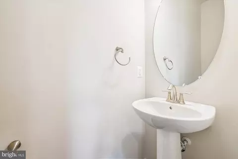 Entry Way - 7130 Mchenry Mews, Frederick, MD 21703 photo 5 of 14