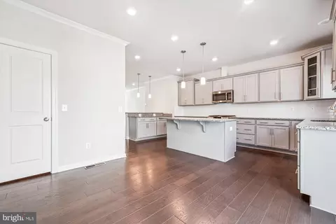 Entry Way - 7130 Mchenry Mews, Frederick, MD 21703 photo 1 of 14