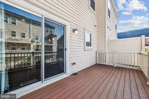 Exterior - 7130 Mchenry Mews, Frederick, MD 21703 photo 4 of 14