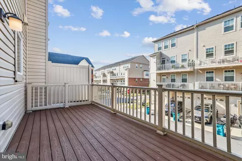 Exterior - 7130 Mchenry Mews, Frederick, MD 21703 photo 3 of 14
