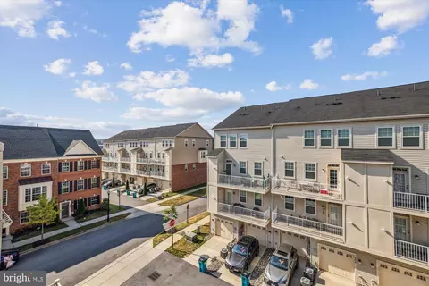 View/Area - 7130 Mchenry Mews, Frederick, MD 21703 photo 1 of 2