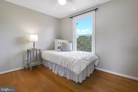 Bedroom - 7025 Hames Ct, Frederick, MD 21703 photo 4 of 4