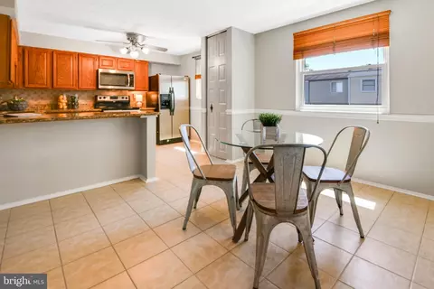 Dining - 7025 Hames Ct, Frederick, MD 21703 photo 2 of 4