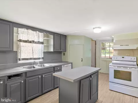 11856 Nicholson Rd, Keymar, MD 21757 photo 7