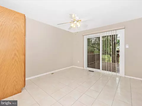 5220 Earles Ct, Frederick, MD 21703 photo 10
