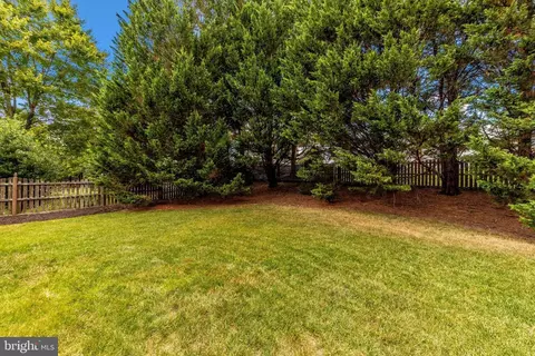 Exterior - 6332 Spring Forest Rd, Frederick, MD 21701 photo 13 of 17