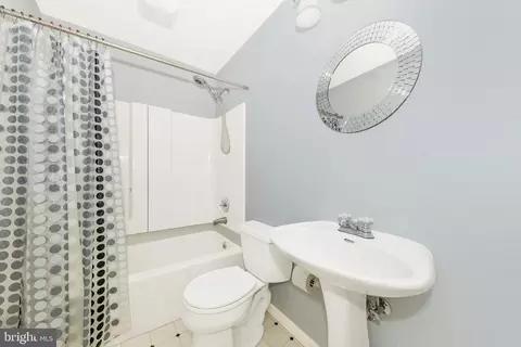 Bath - 6332 Spring Forest Rd, Frederick, MD 21701 photo 5 of 5