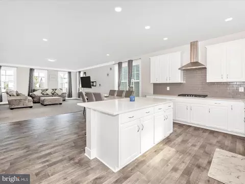 1807 Fairway Ln, Frederick, MD 21702 photo 11
