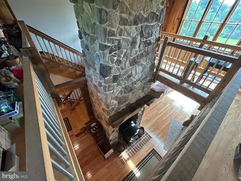 Entry Way - 14301 Tower Rd, Smithsburg, MD 21783 photo 9 of 20