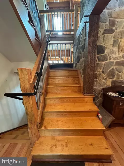 Entry Way - 14301 Tower Rd, Smithsburg, MD 21783 photo 6 of 20