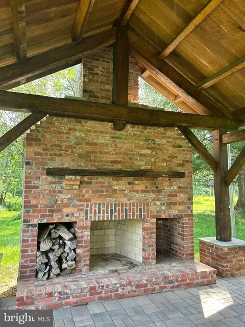 Exterior - 14301 Tower Rd, Smithsburg, MD 21783 photo 24 of 30