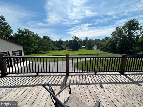 Exterior - 14301 Tower Rd, Smithsburg, MD 21783 photo 11 of 30