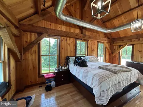 Bedroom - 14301 Tower Rd, Smithsburg, MD 21783 photo 9 of 9
