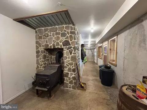 Entry Way - 14301 Tower Rd, Smithsburg, MD 21783 photo 20 of 20