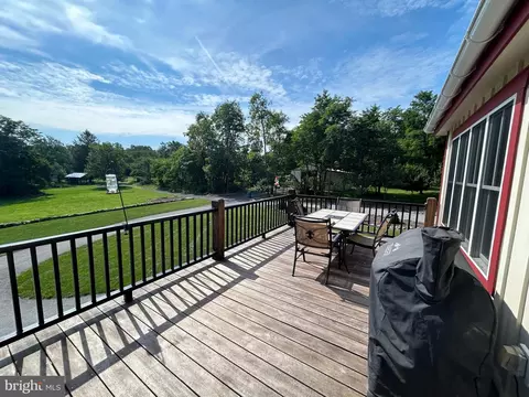 Exterior - 14301 Tower Rd, Smithsburg, MD 21783 photo 10 of 30